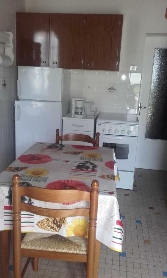 Gîte sur l'estuaire de la Gironde Saint-Seurin-d'Uzet Extérieur photo